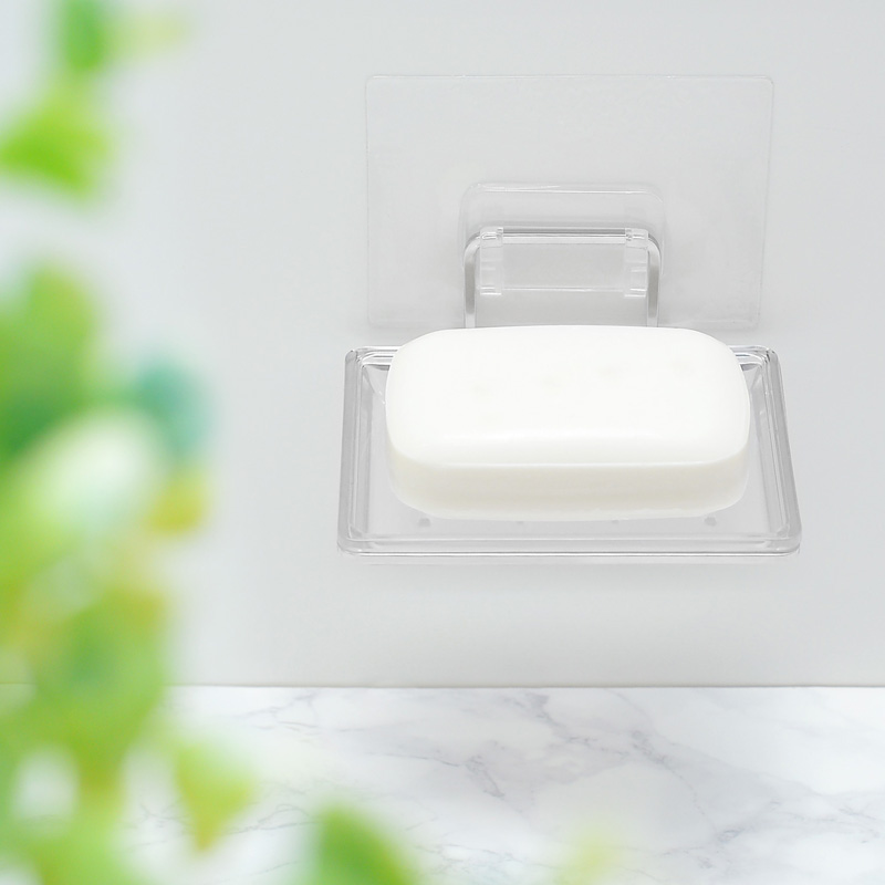 吸着シートで浮かせられる石けん皿
